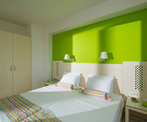 Danae Villas Hersonissos Crete Green Villa twin bedroom bed