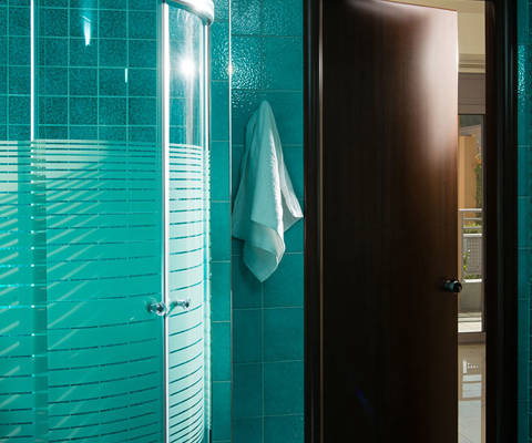 Danae Villas Hersonissos Crete Red Villa shower